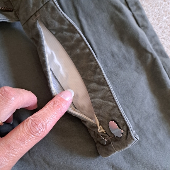 Patagonia Cropped Pants Green Womens Size 8 Organic Cotton Chino As Is Condition - Picture 7 of 15